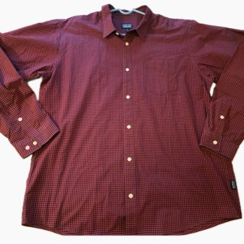 Patagonia Men's Burgundy Checkered Button Down Shirt